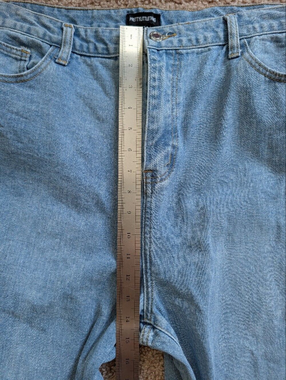 Prettylittlething Women Light Blue Distress Split Hem Straight Leg Jean Size 12 - Picture 9 of 12